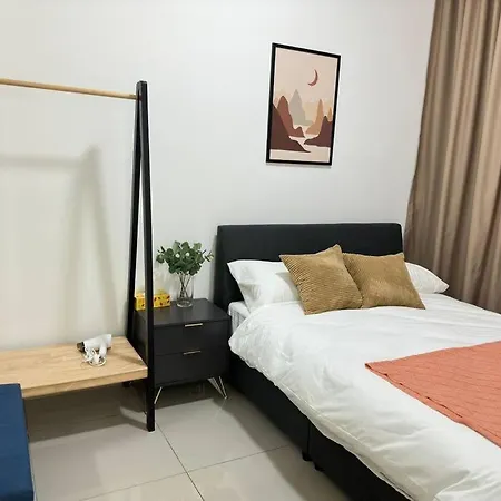 Seaview Amber Cove In Melaka Town Apartment Exterior photo
