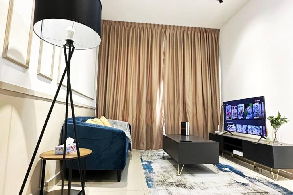 Seaview Amber Cove In Town Apartment Malacca