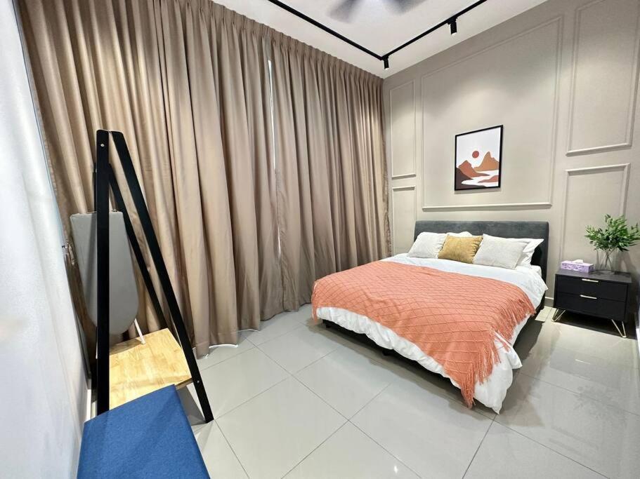 Apartment Seaview Amber Cove In Town Malacca